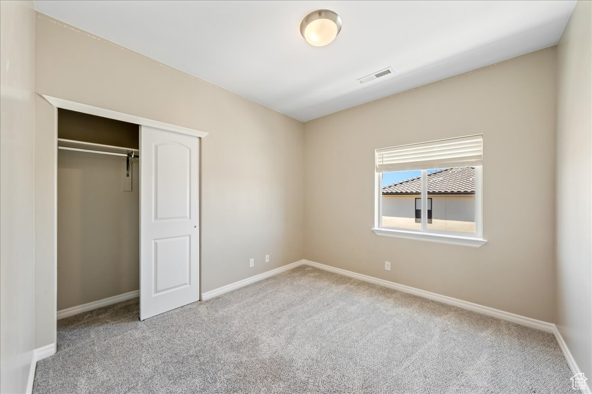 CECITA CREST AT DIVARIO PH 1 - Residential