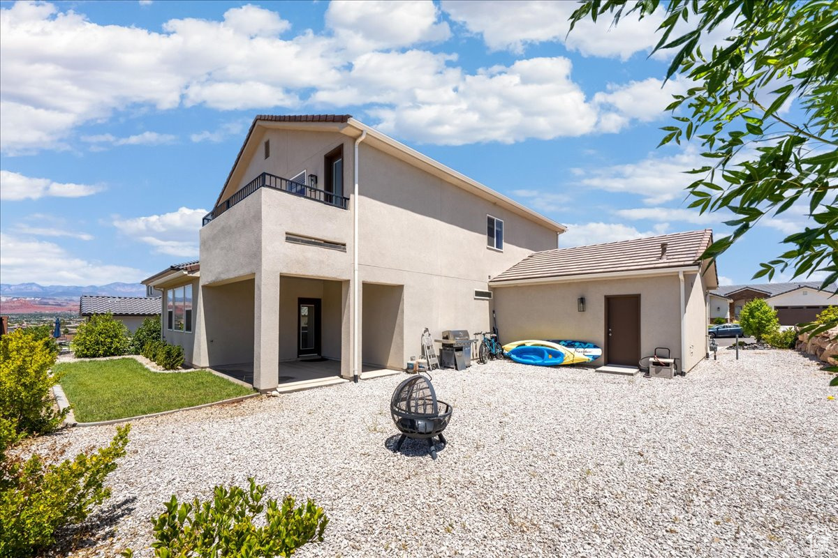 CECITA CREST AT DIVARIO PH 1 - Residential