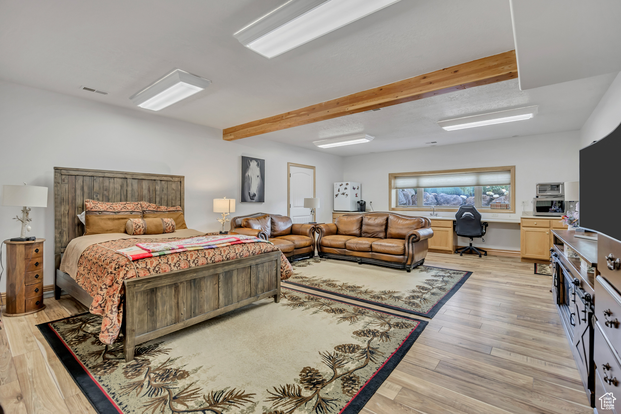 EAGLE RIDGE - Residential