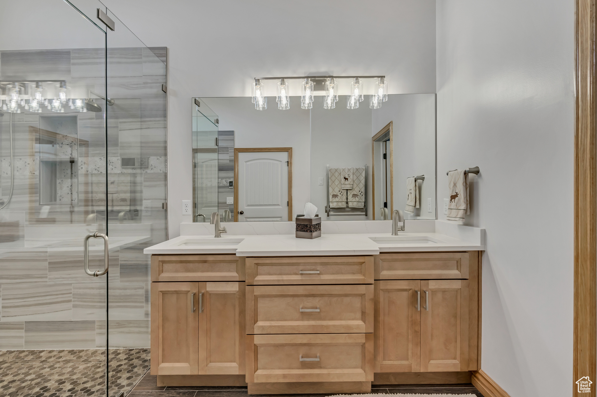 EAGLE RIDGE - Residential