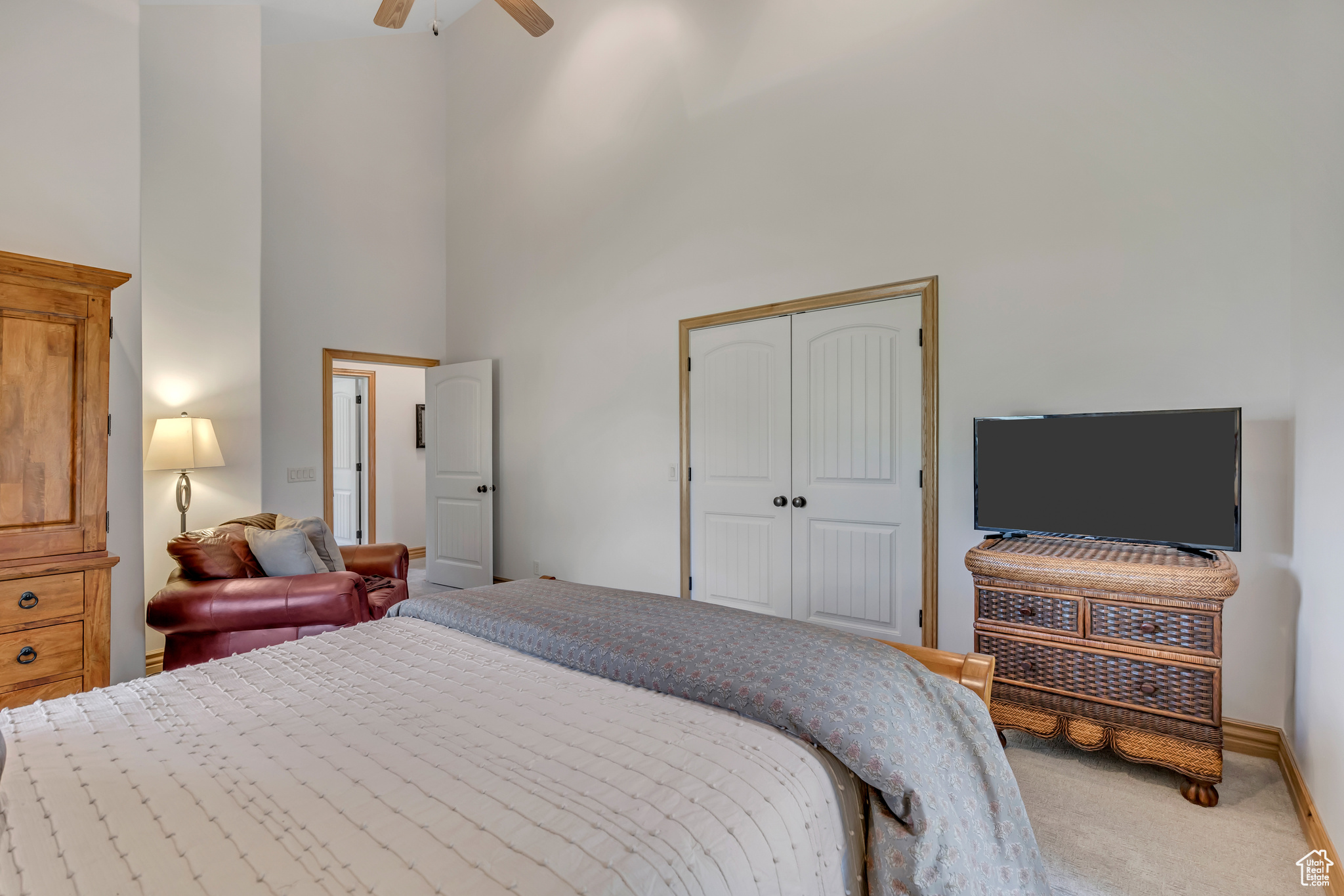 EAGLE RIDGE - Residential
