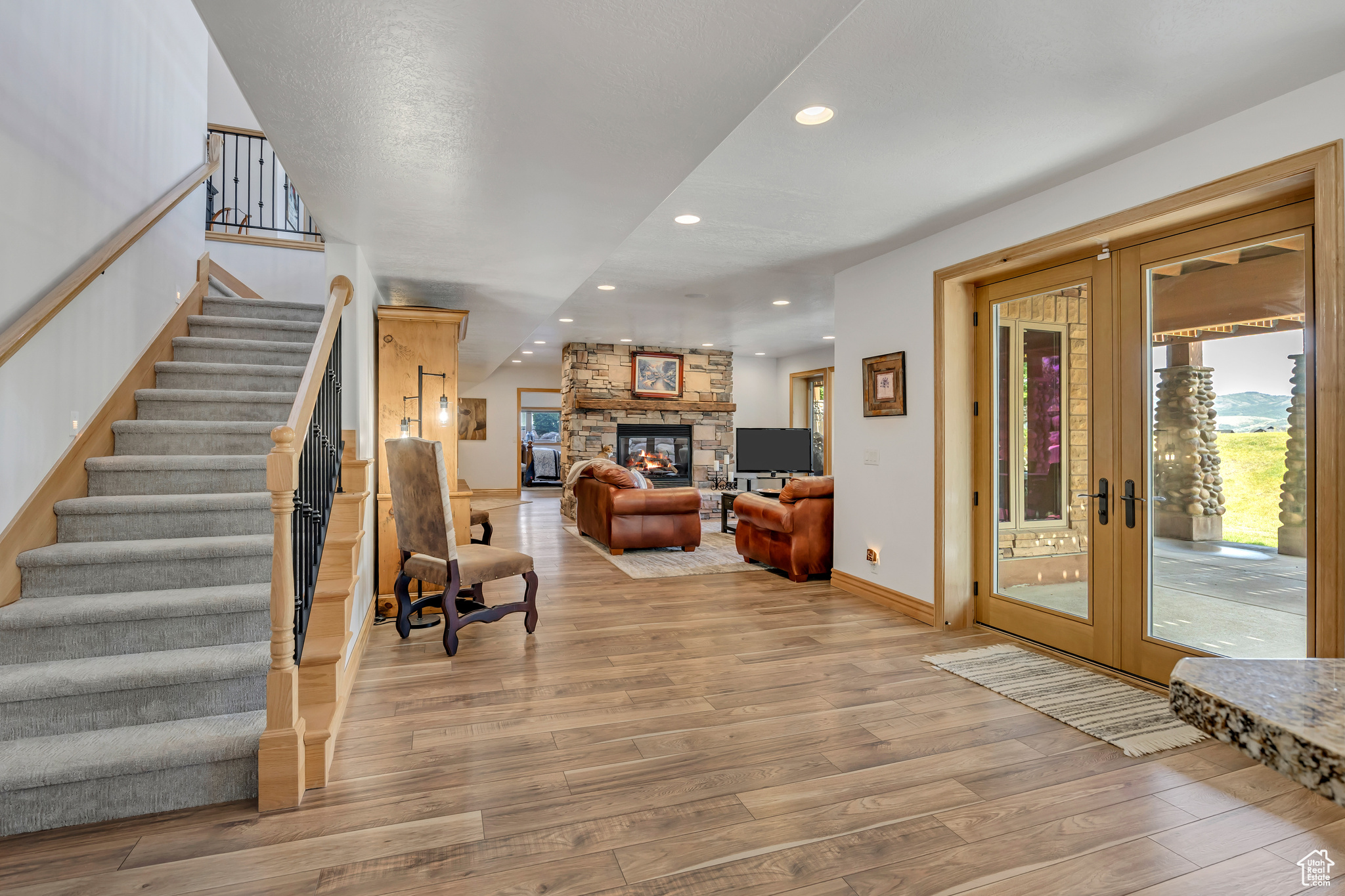 EAGLE RIDGE - Residential