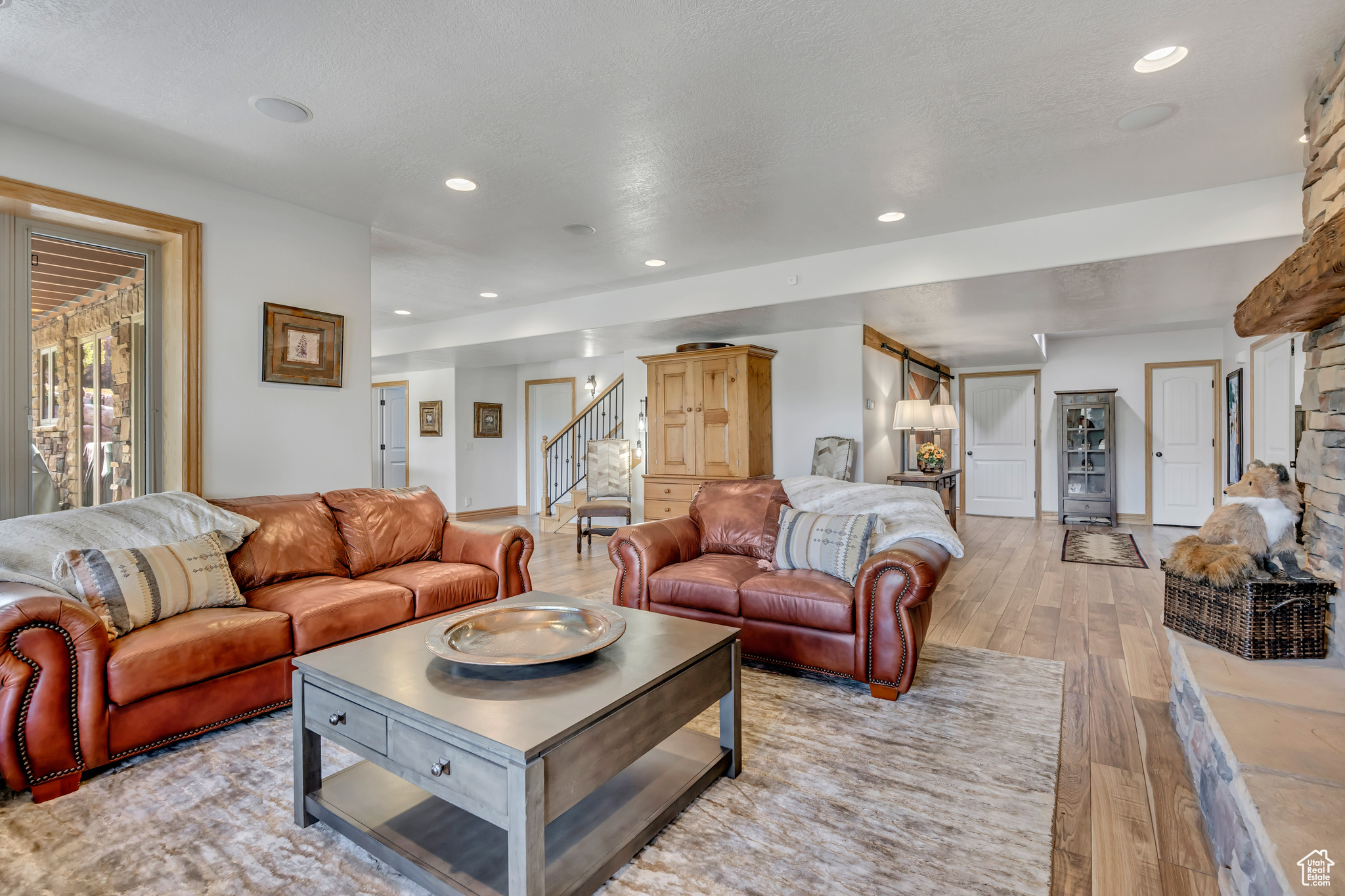 EAGLE RIDGE - Residential