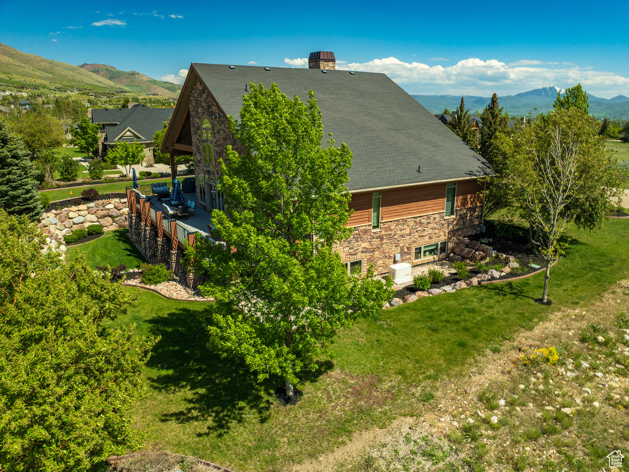 EAGLE RIDGE - Residential