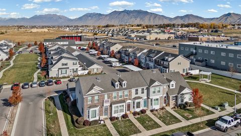 Tiny photo for 208 E 660 N, Salem, UT 84653 (MLS # 2122279)