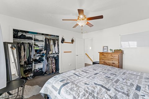 Tiny photo for 208 E 660 N, Salem, UT 84653 (MLS # 2122279)
