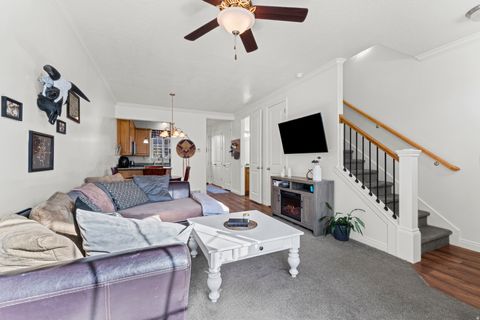 Tiny photo for 208 E 660 N, Salem, UT 84653 (MLS # 2122279)