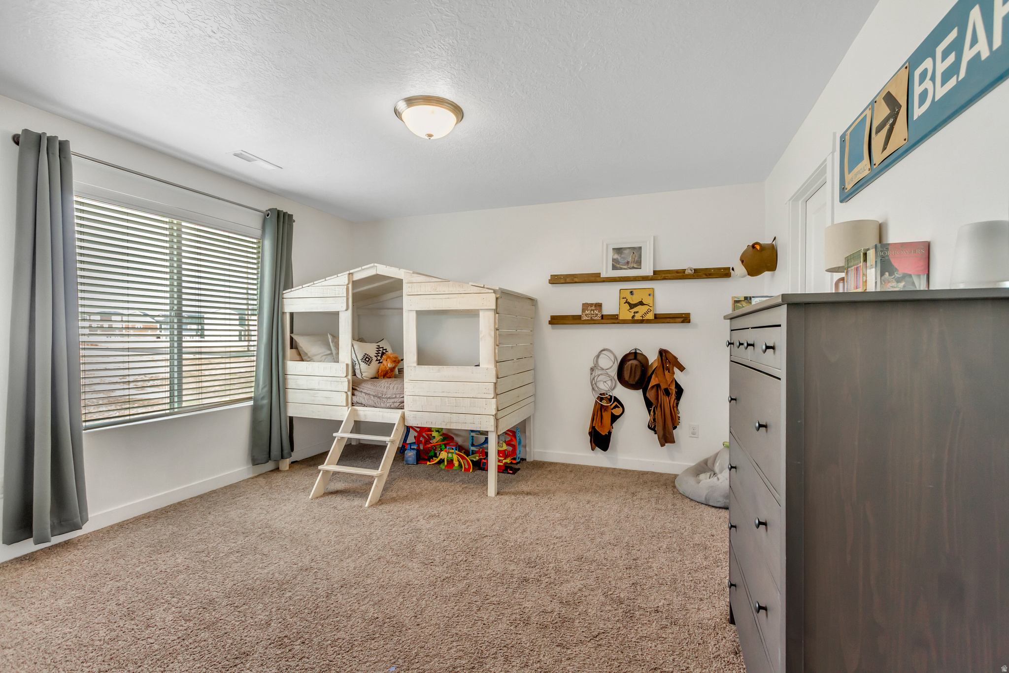 LEGACY FARMS - Residential