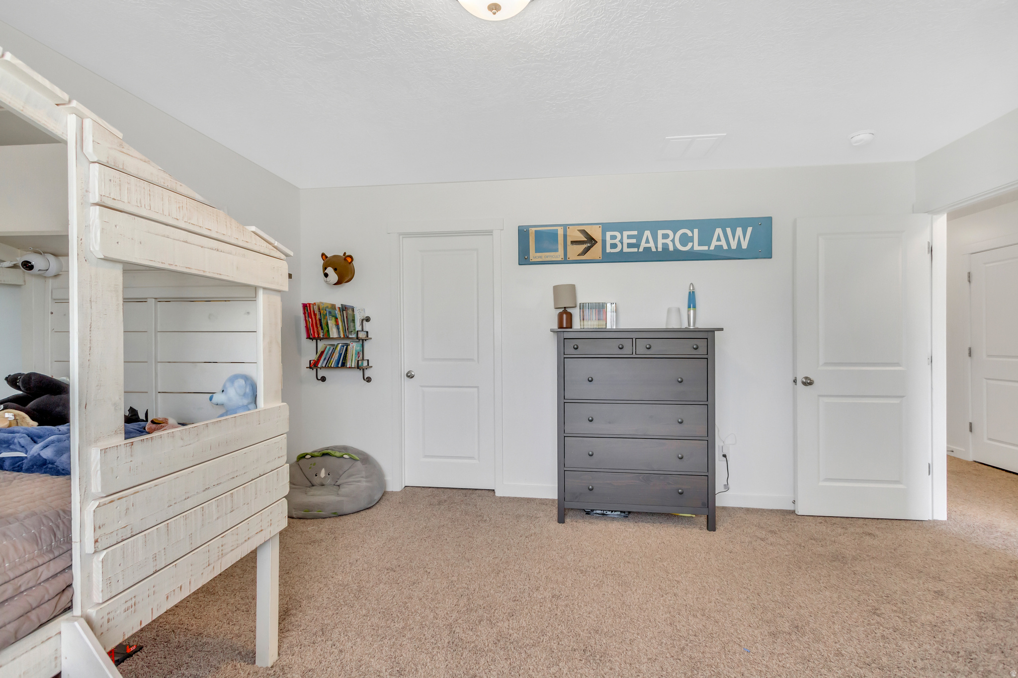 LEGACY FARMS - Residential