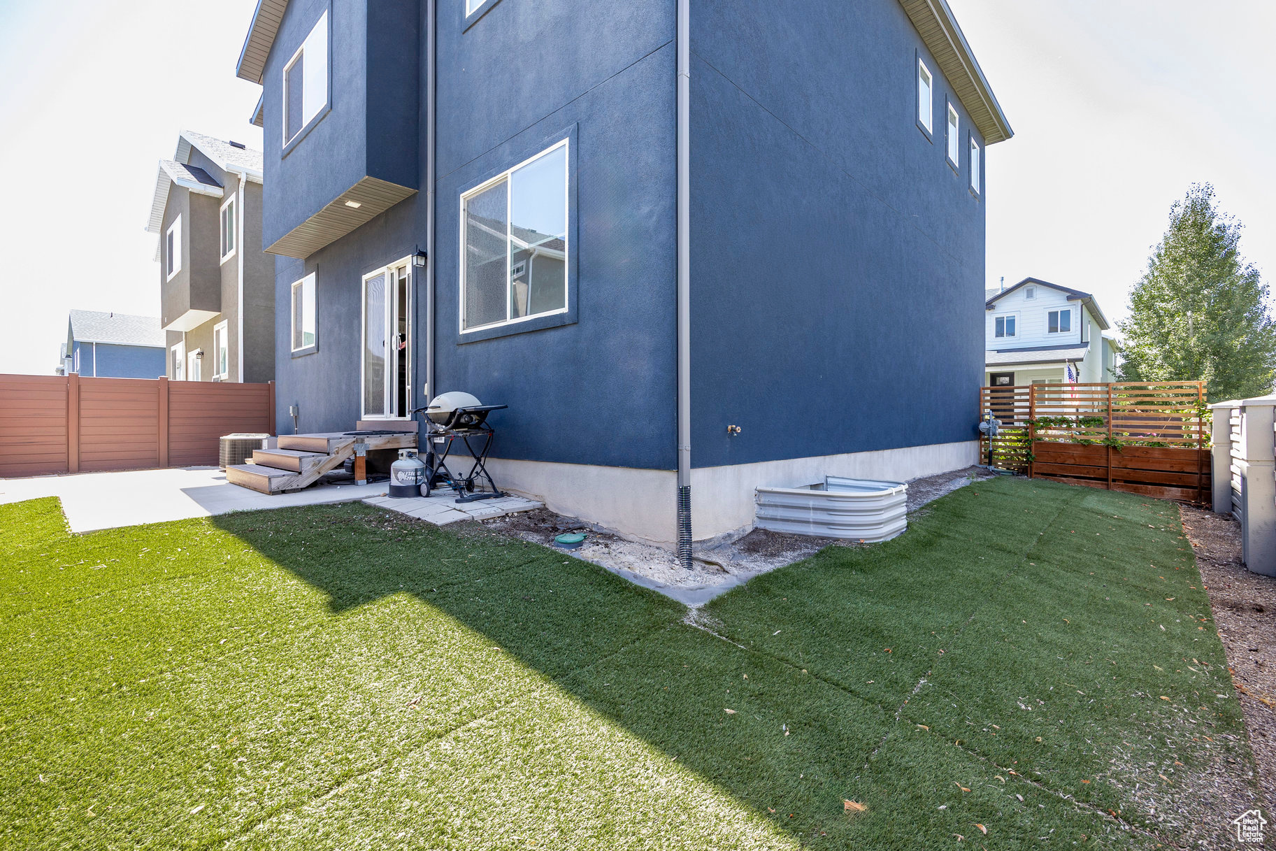 SPRINGS WATERS EDGE - Residential