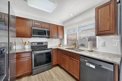 Tiny photo for 938 S BRISTOL RD E #50, Fruit Heights, UT 84037 (MLS # 2121299)