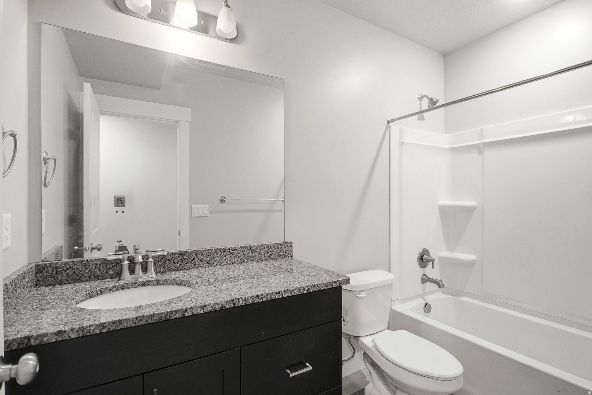 LONE TREE AT CIRCLE FIVE RANCH - Residential