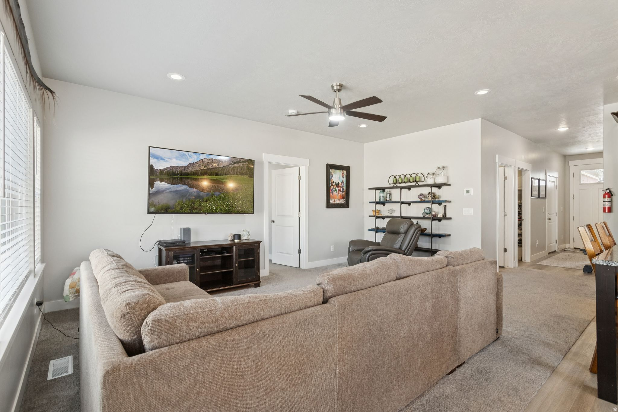 LONE TREE AT CIRCLE FIVE RANCH - Residential