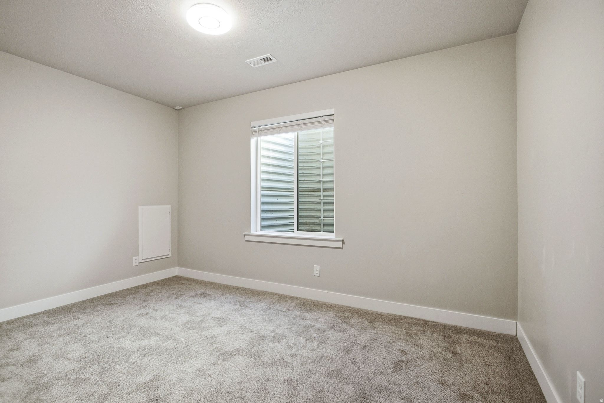 LONE TREE AT CIRCLE FIVE RANCH - Residential