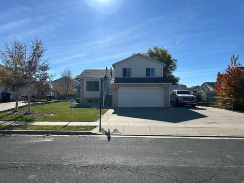 Tiny photo for 3809 W 5625 S, Roy, UT 84067 (MLS # 2118521)