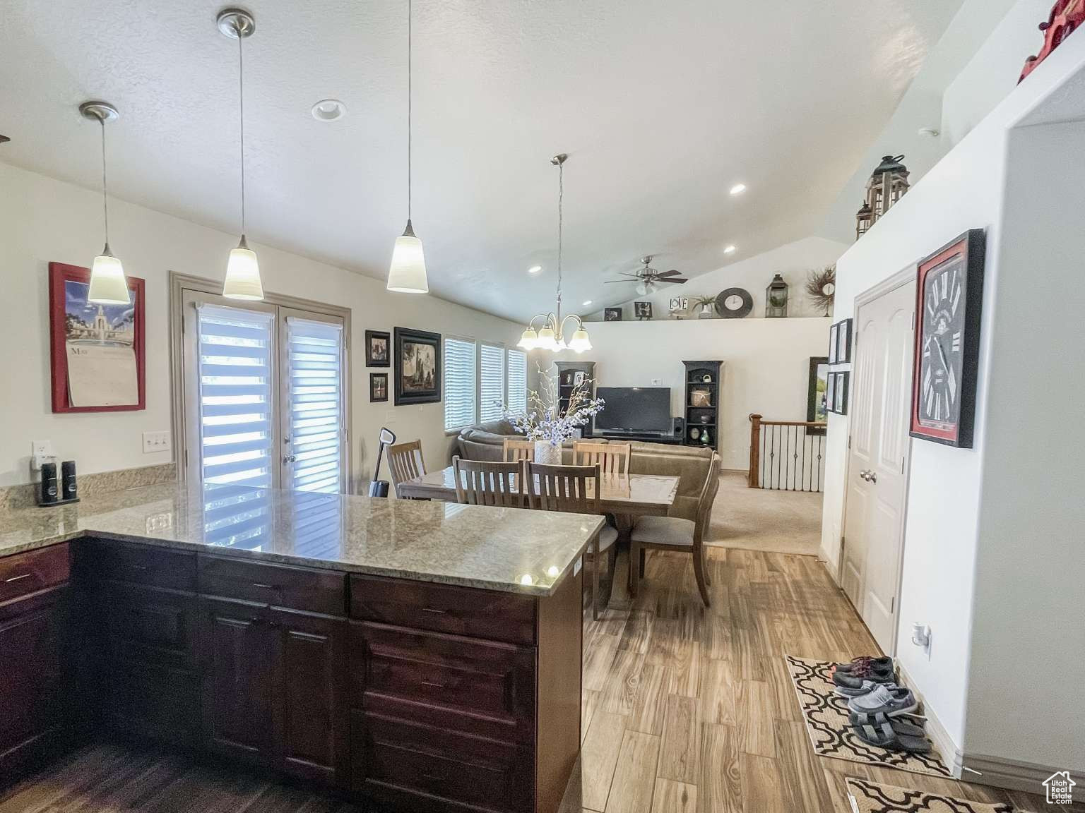 HUNTERS MEADOW SUBD - Residential