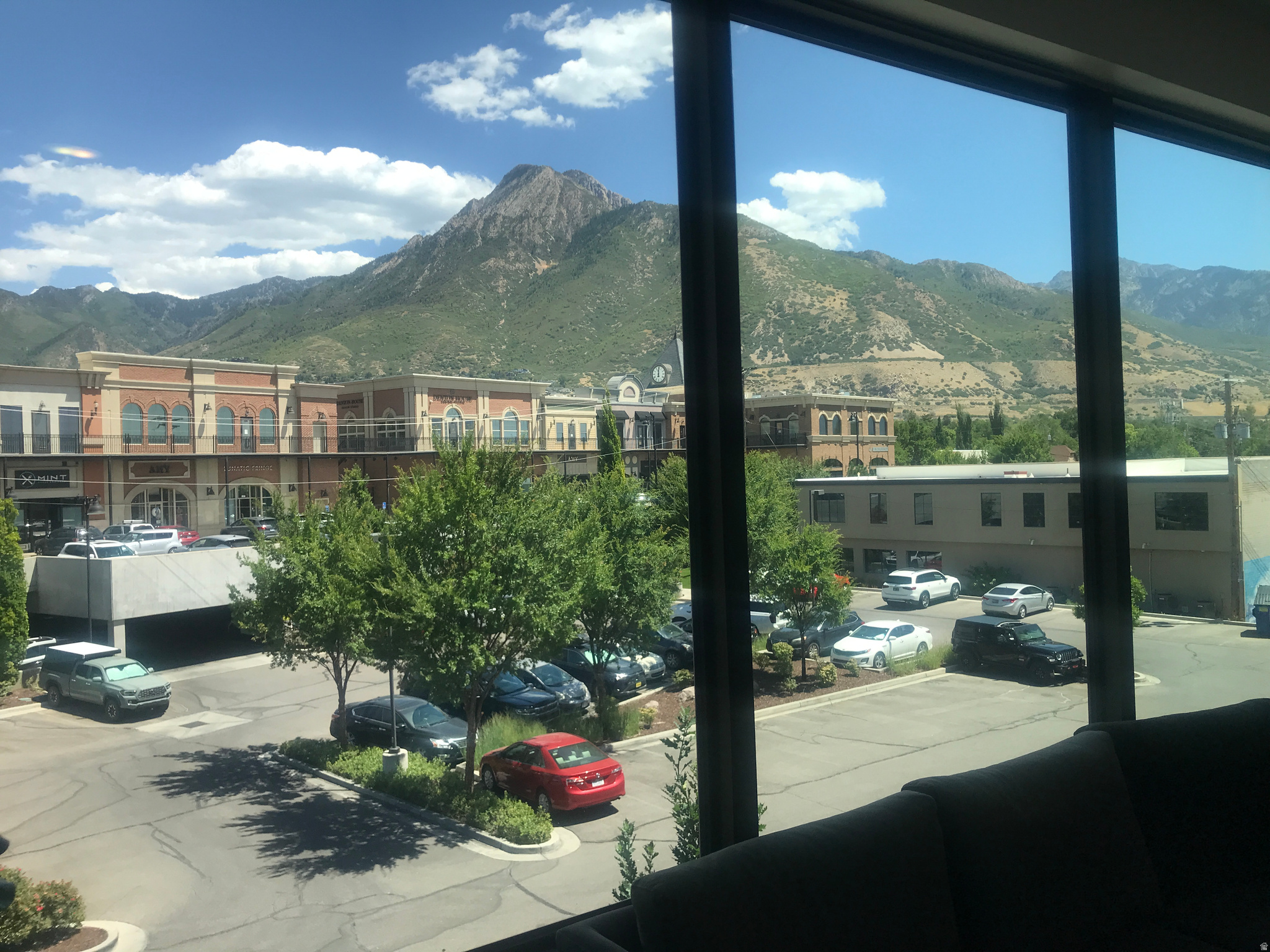 THE STATIONS - Residential