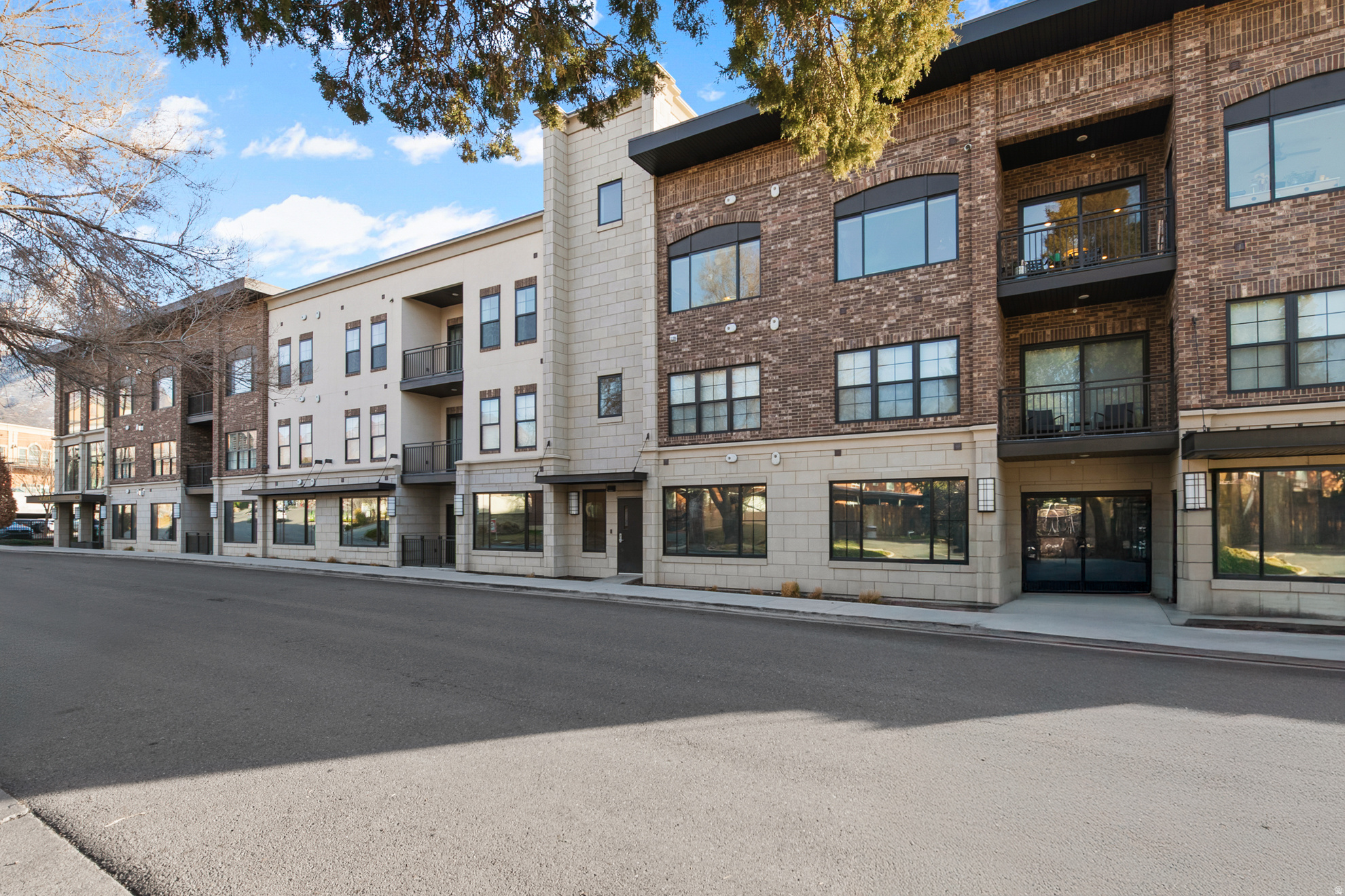 THE STATION - Residential