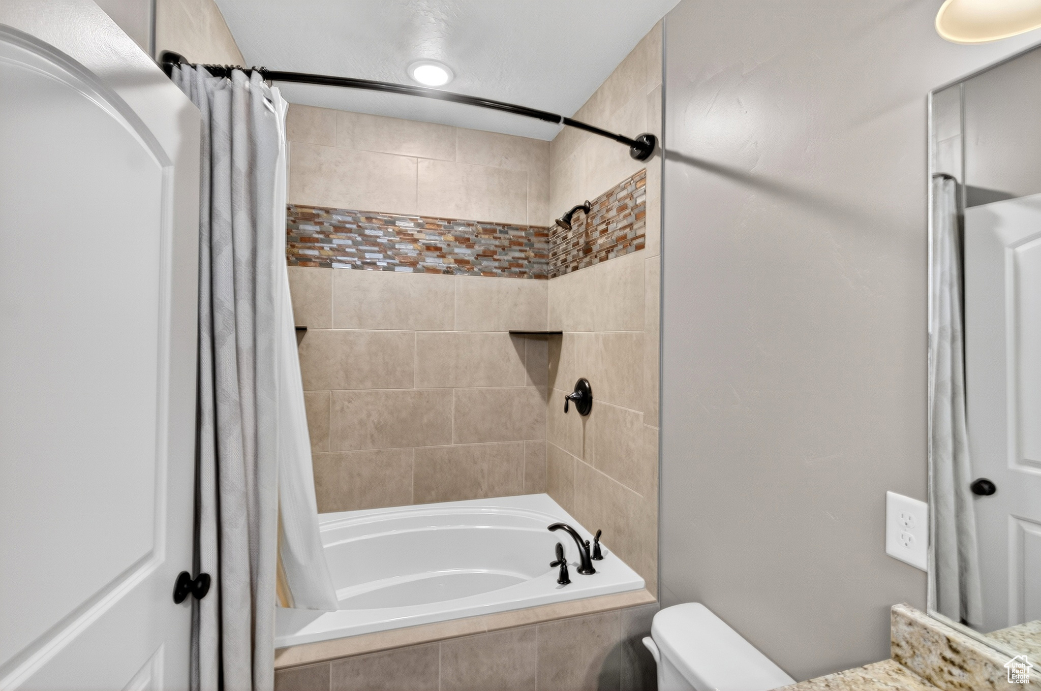 NORTHVIEW - Residential