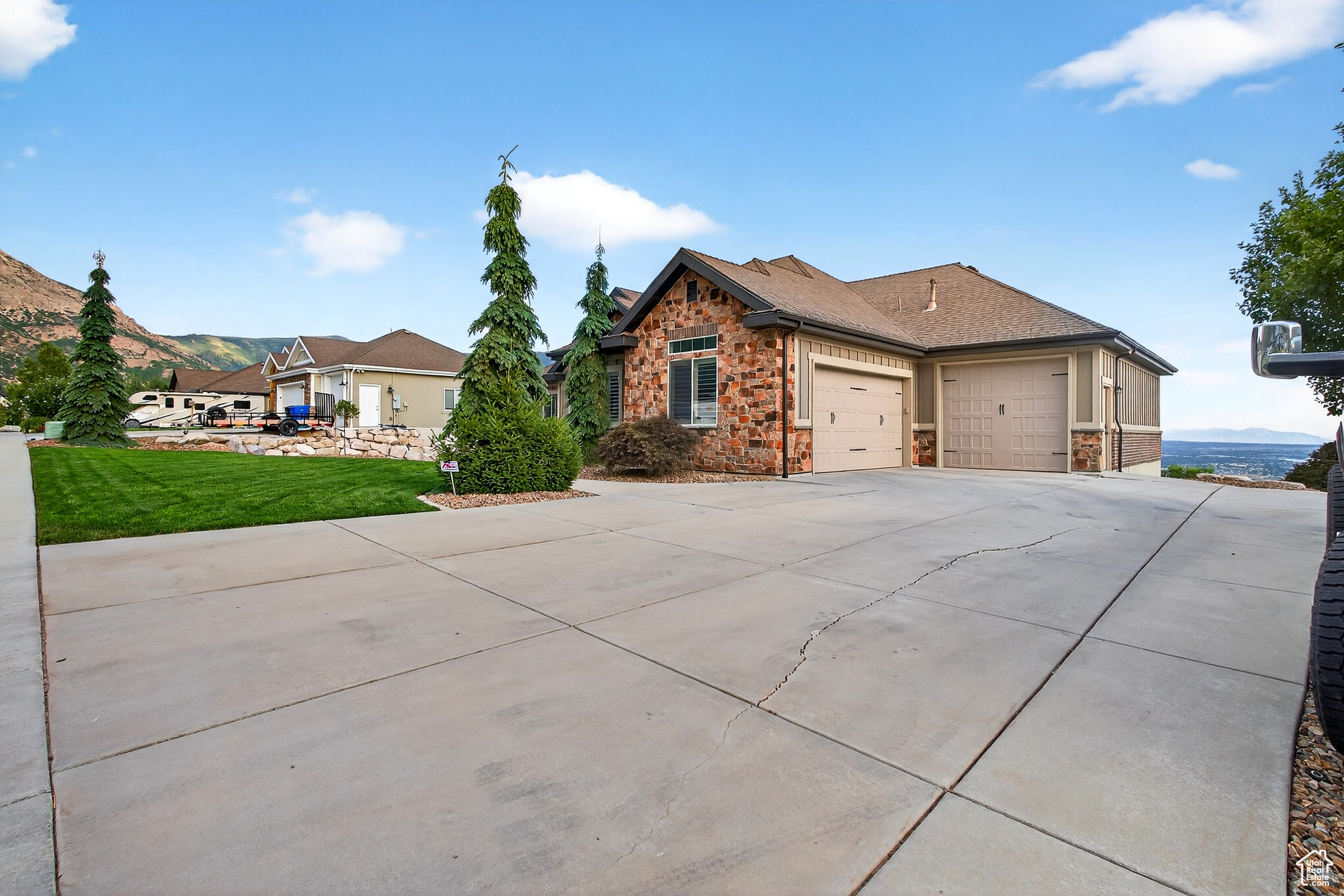 NORTHVIEW - Residential
