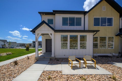 Townhouse For Sale - 1708 W Viola Ln #3019<br/> Saratoga Springs, UT 84045
