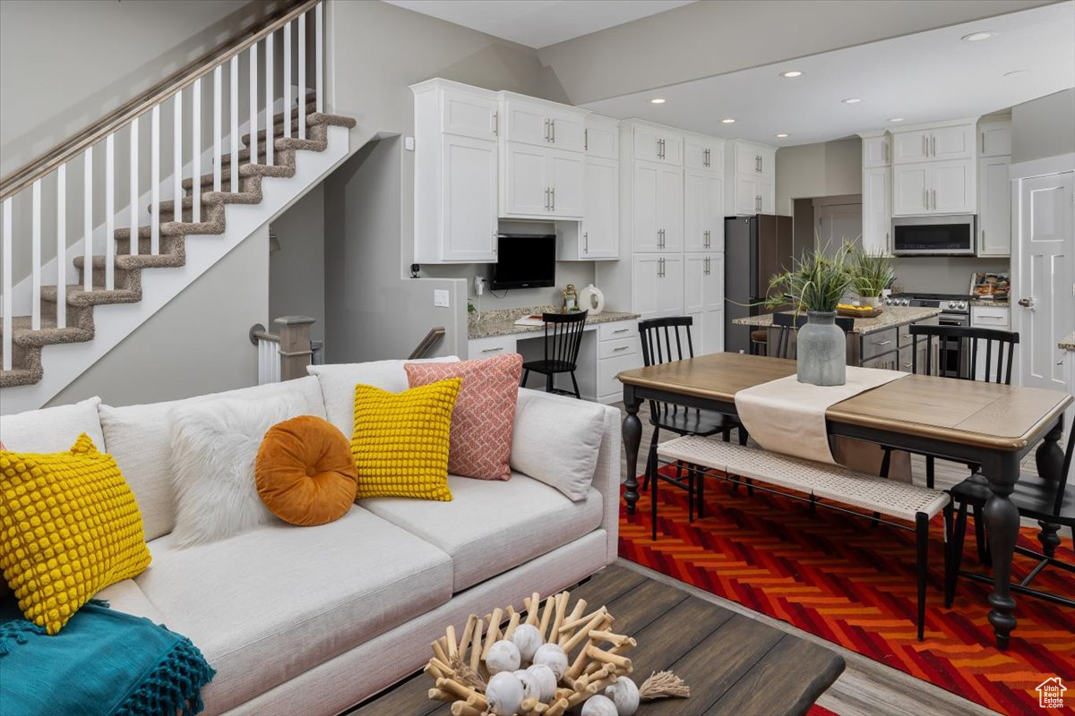 FLINT FIELDS SUBDMSI - Residential