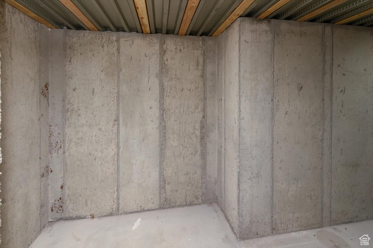 FLINT FIELDS SUBDMSI - Residential