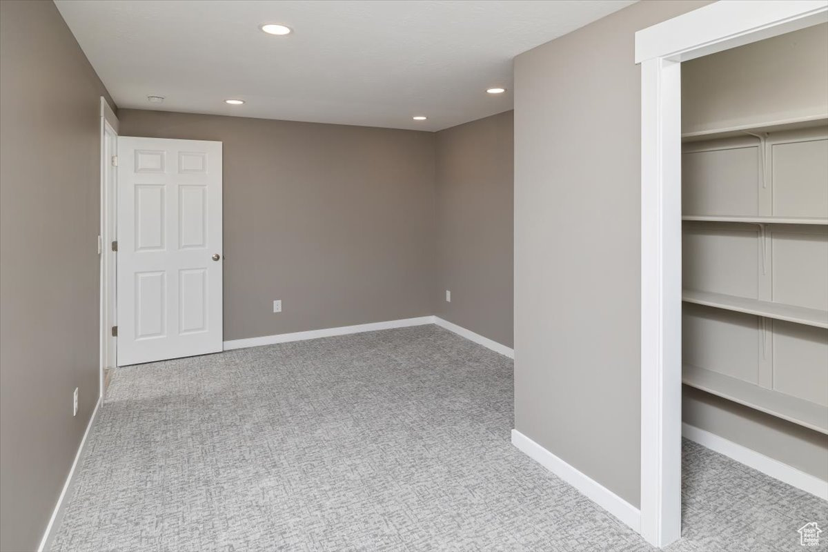 FLINT FIELDS SUBDMSI - Residential