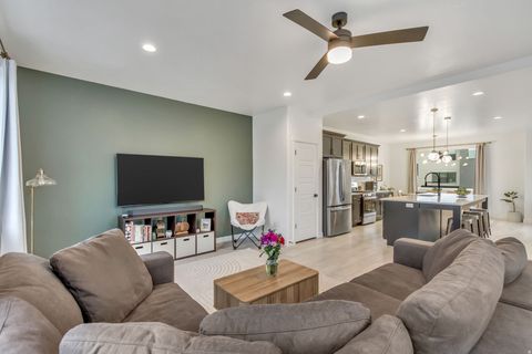 Tiny photo for 788 W BRONZE LEAF RD, American Fork, UT 84003 (MLS # 2140613)