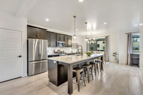 Tiny photo for 788 W BRONZE LEAF RD, American Fork, UT 84003 (MLS # 2140613)