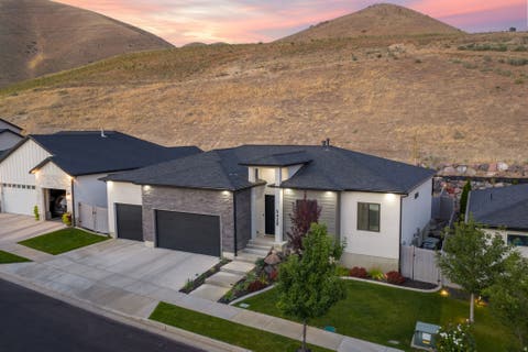Tiny photo for 5428 N MEADOW LARK LN, Lehi, UT 84048 (MLS # 2181373)