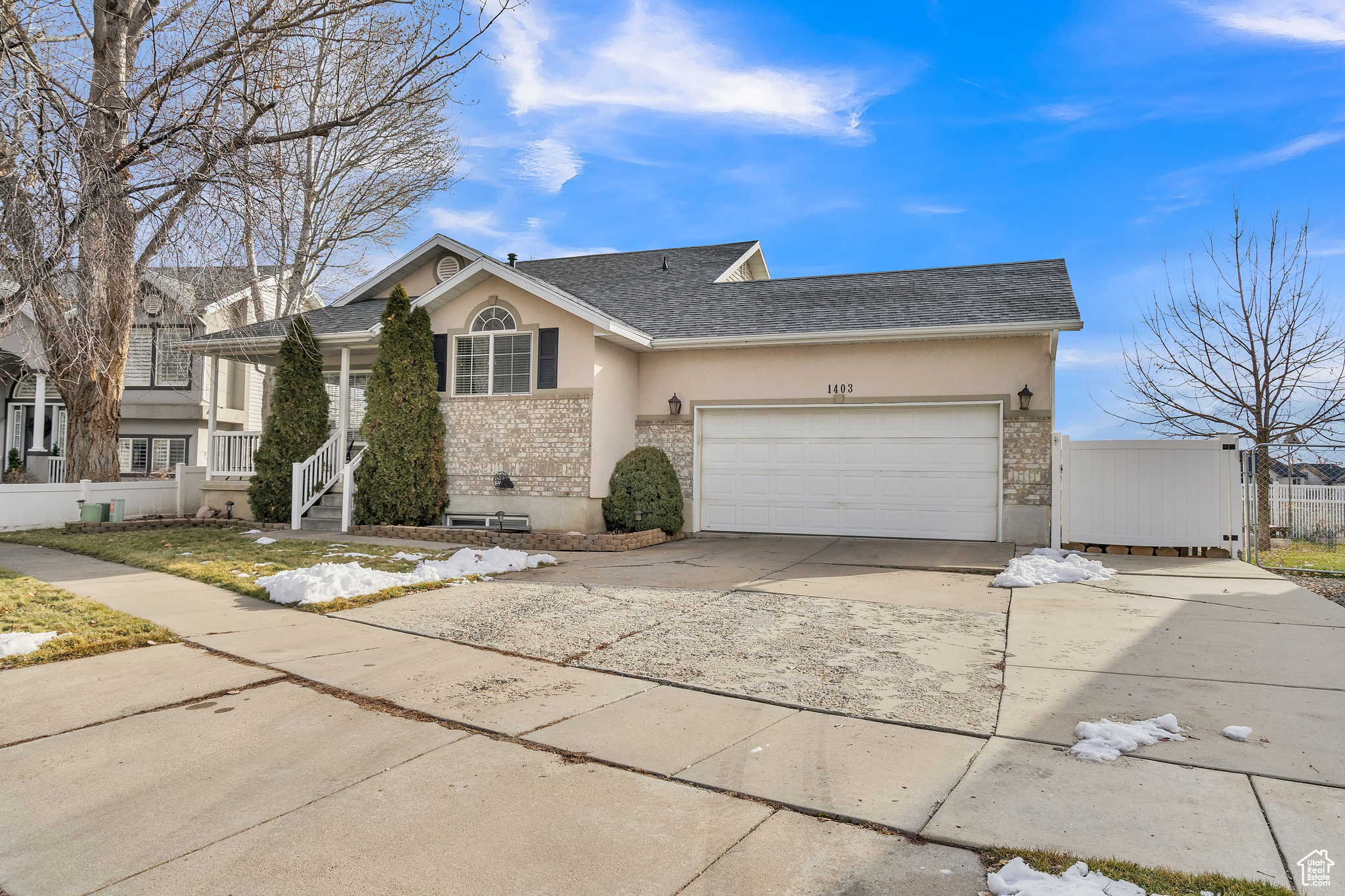 1403 W Silvercreek Dr, Layton, Utah image 3