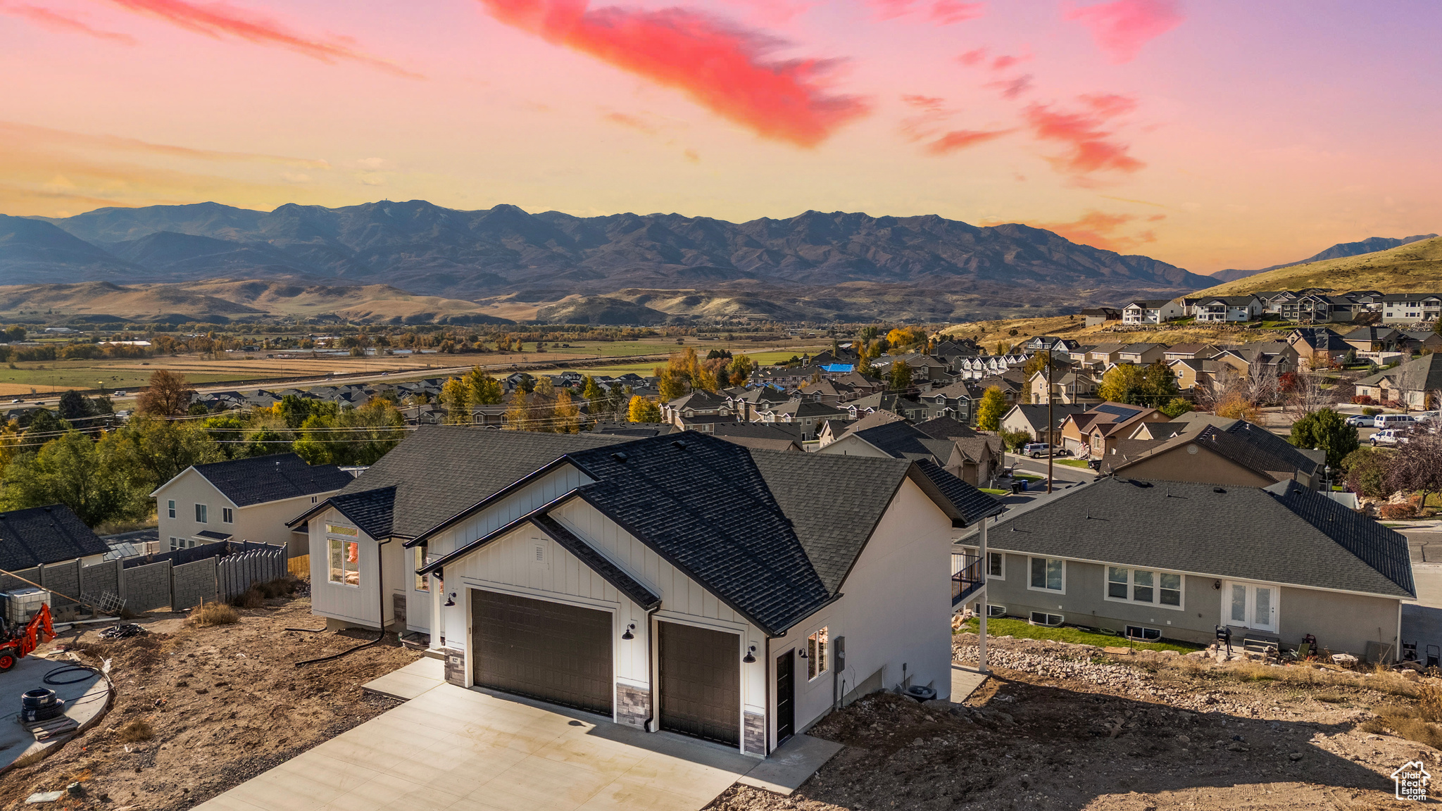 VALLEY VISTA ESTATES SUBDIVISION - Residential