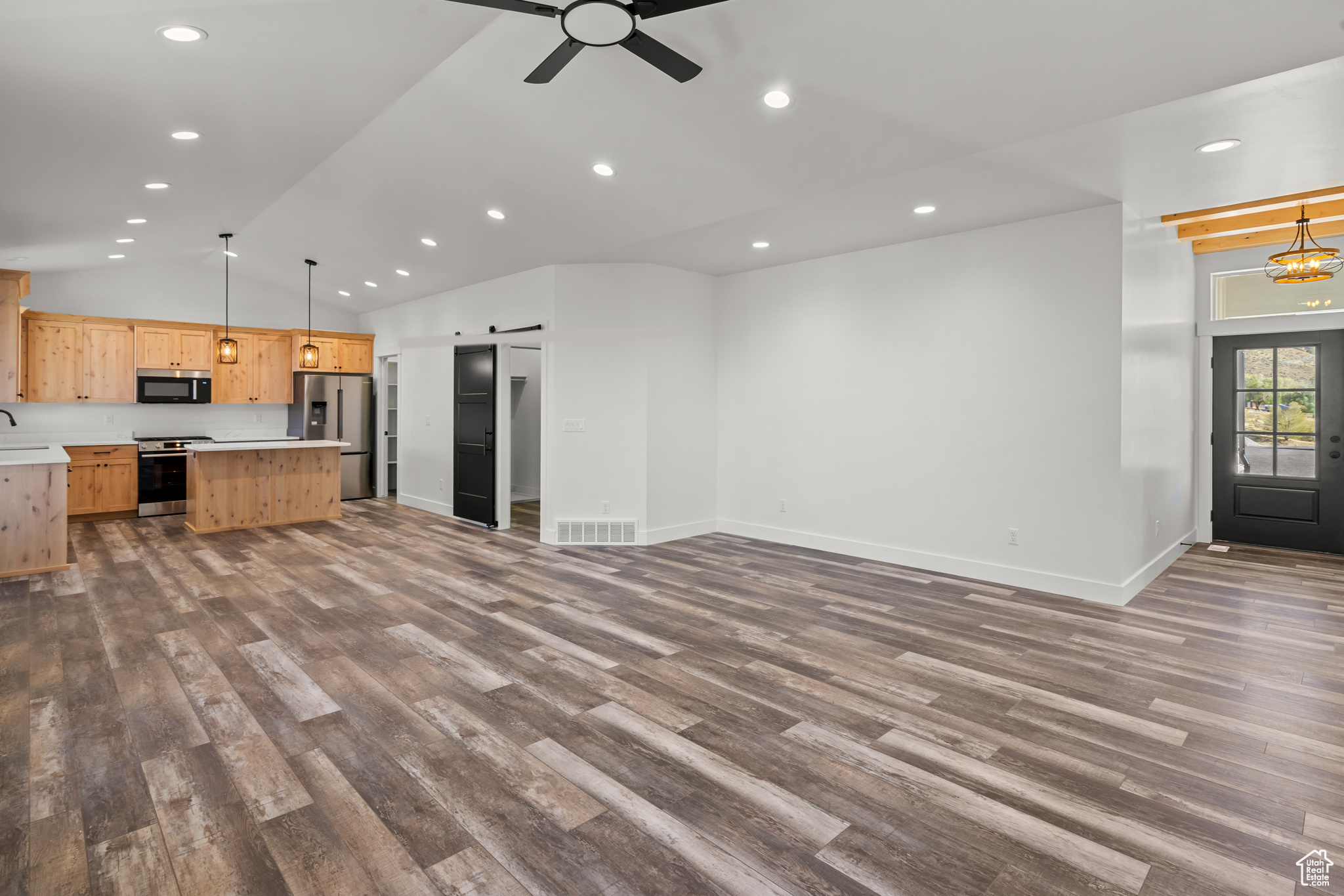 VALLEY VISTA ESTATES SUBDIVISION - Residential