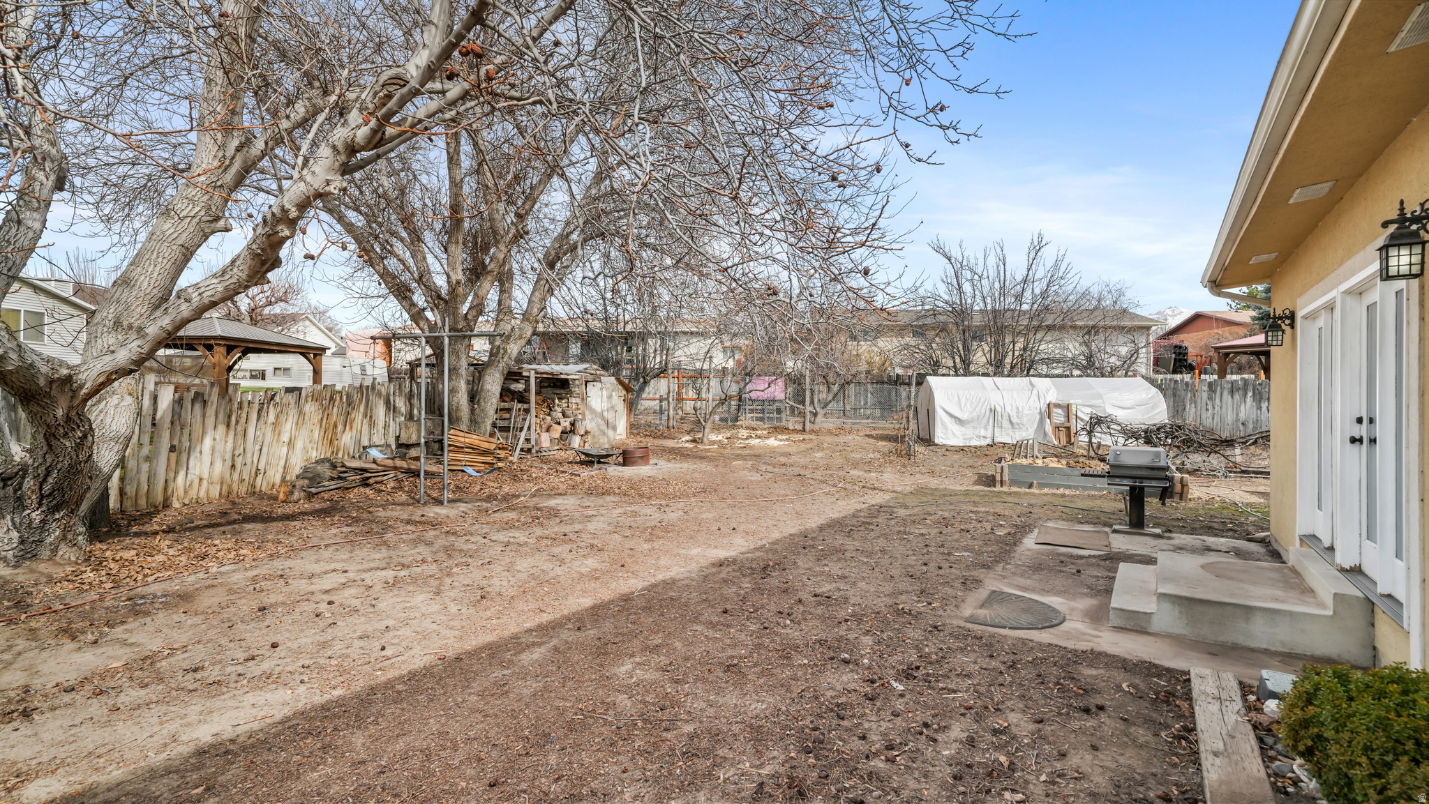 WATHEN ESTATES - Residential