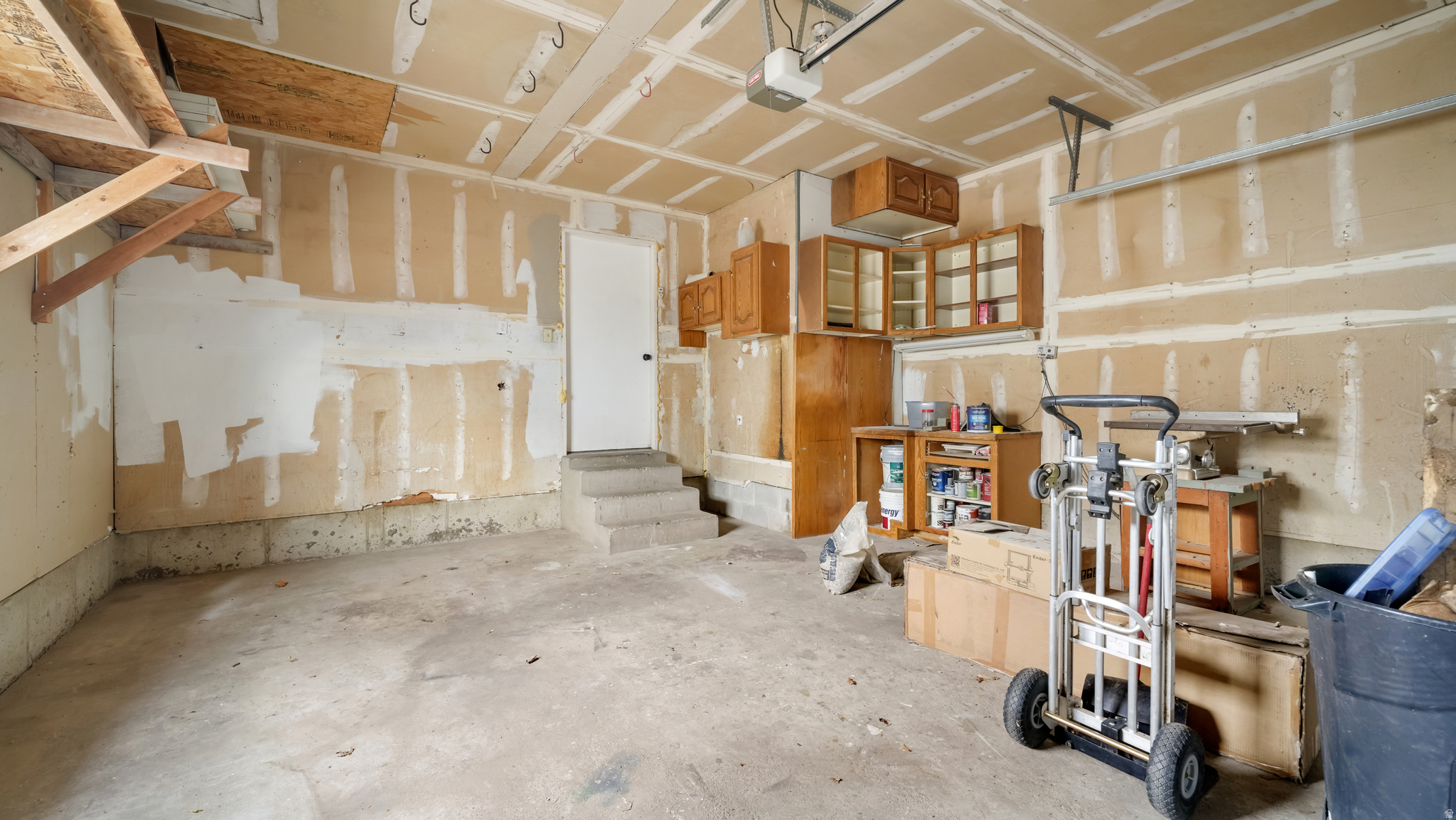 WATHEN ESTATES - Residential