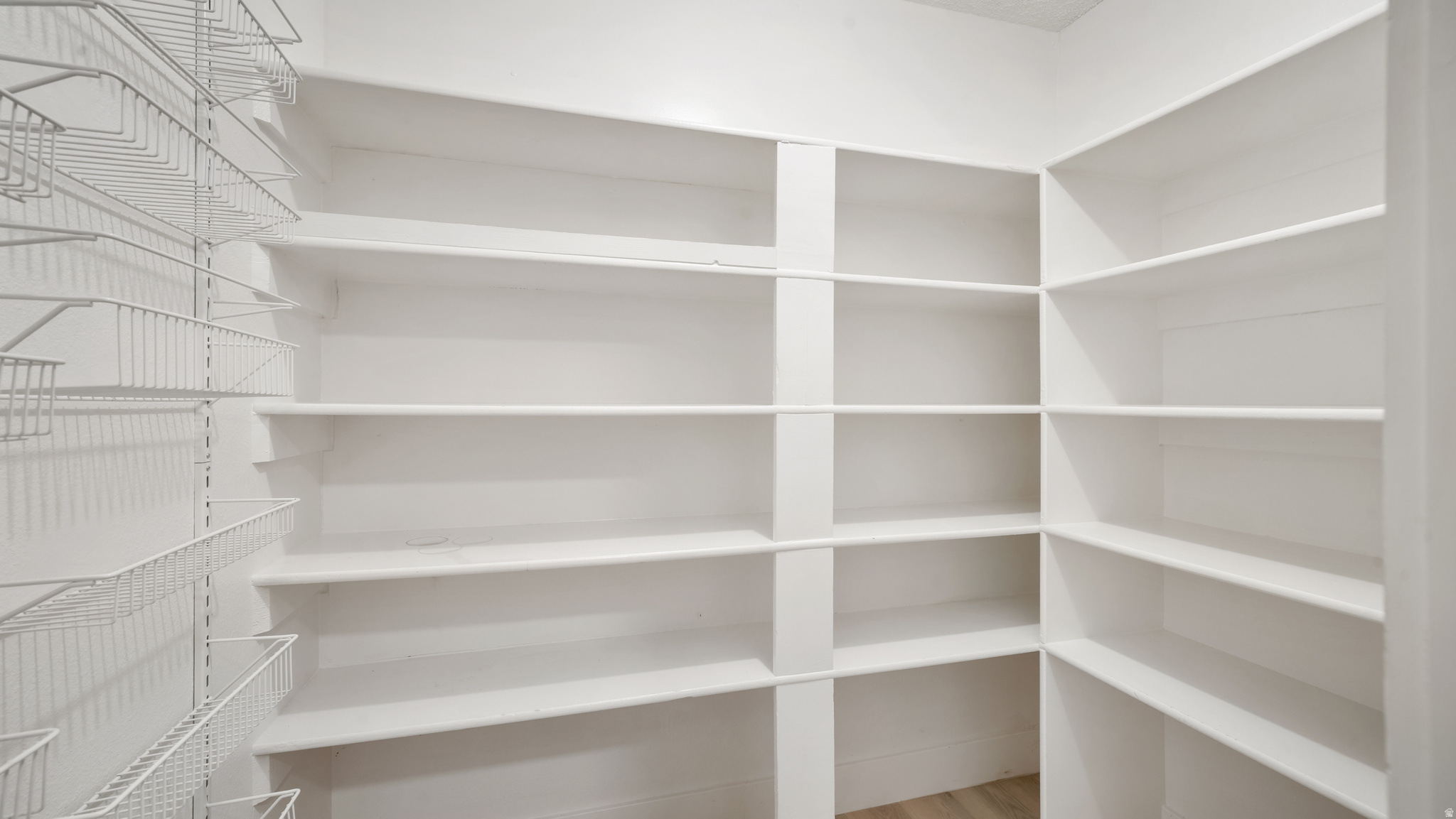 WATHEN ESTATES - Residential