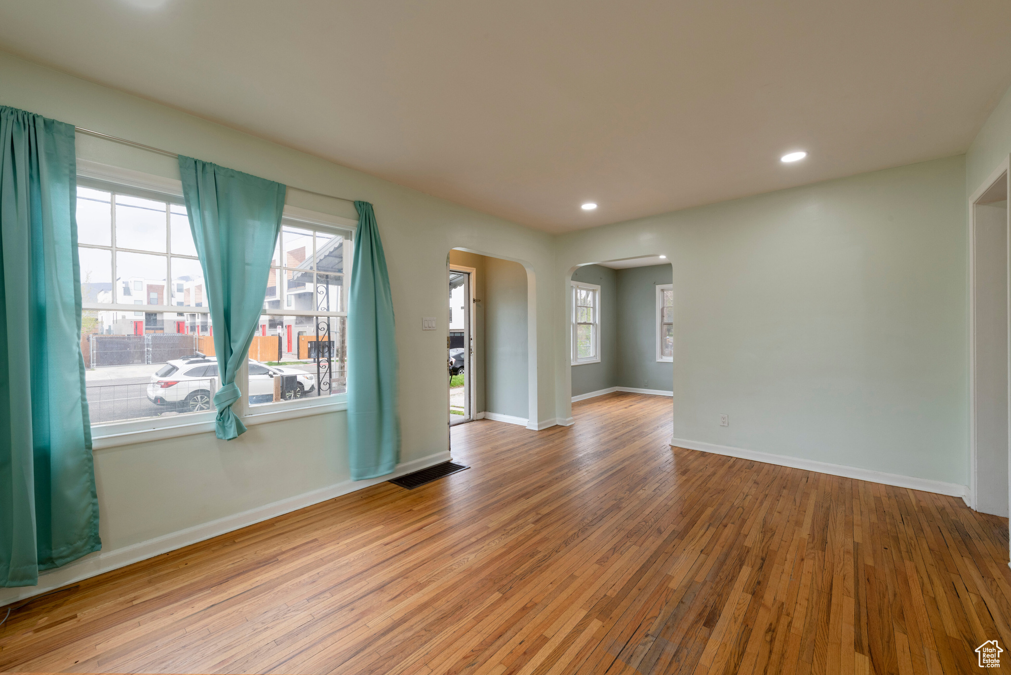 2030 S 400 St, Salt Lake City, Utah image 3