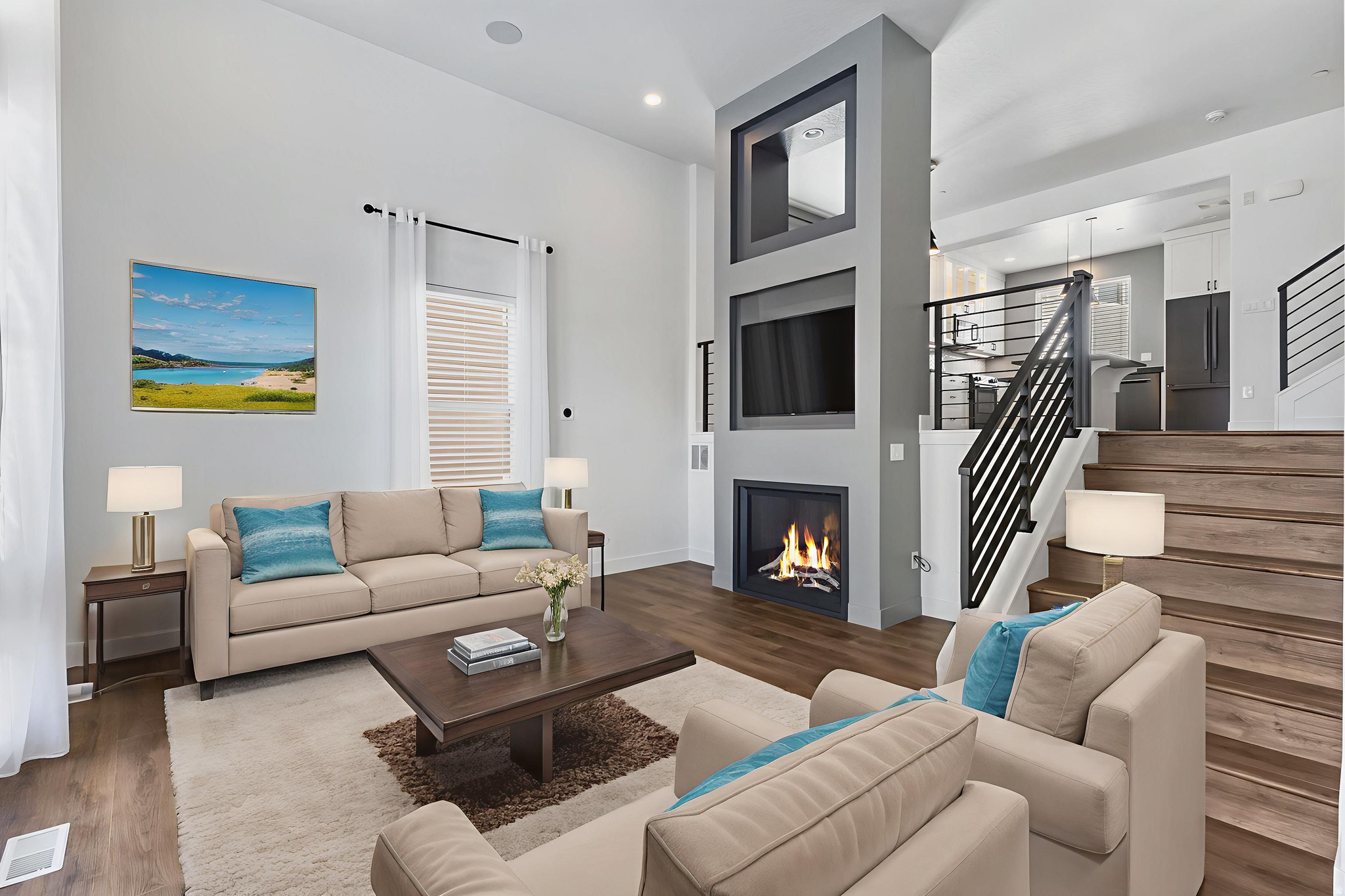 DAYBREAK - Residential