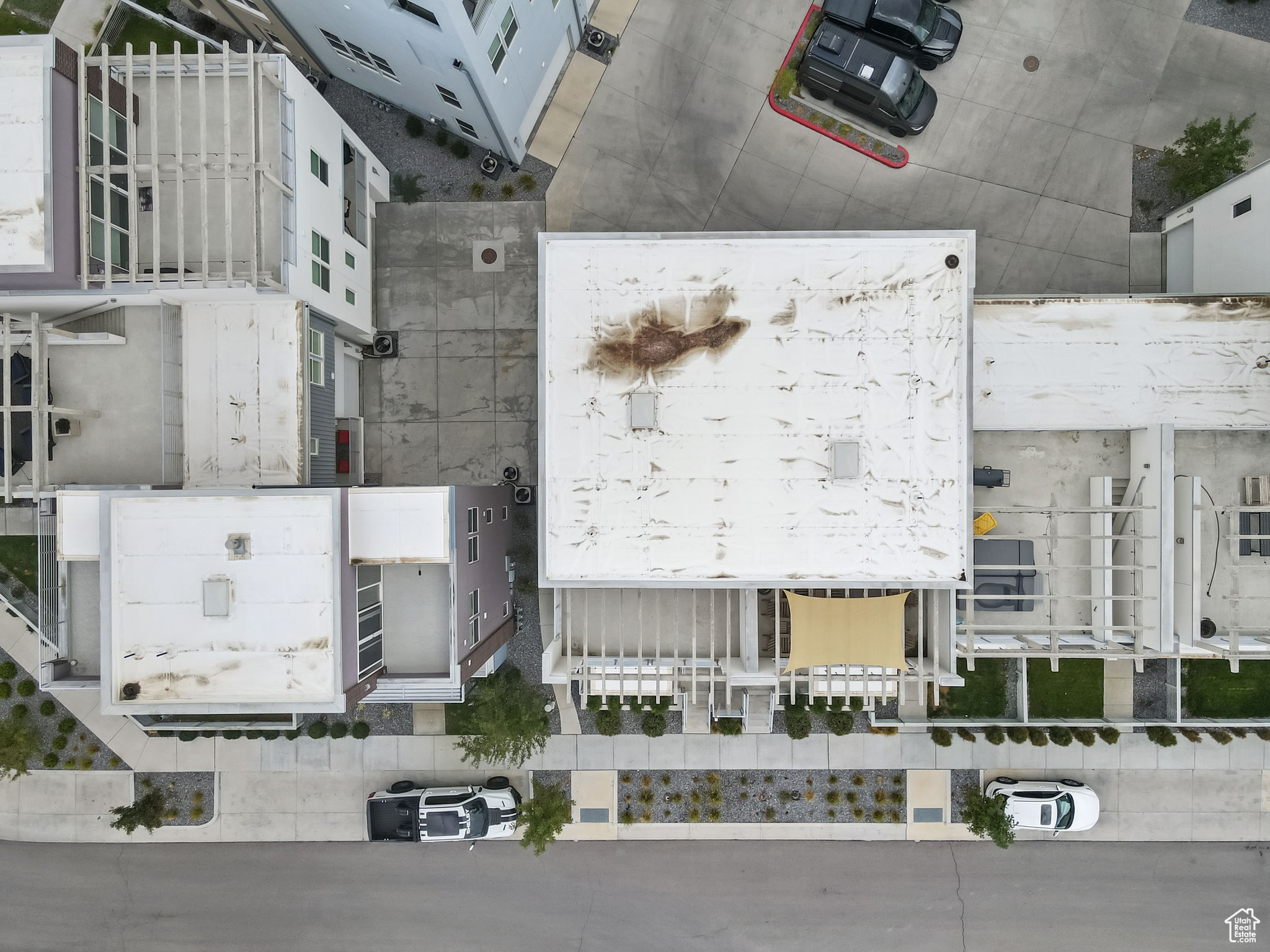 DAYBREAK - Residential