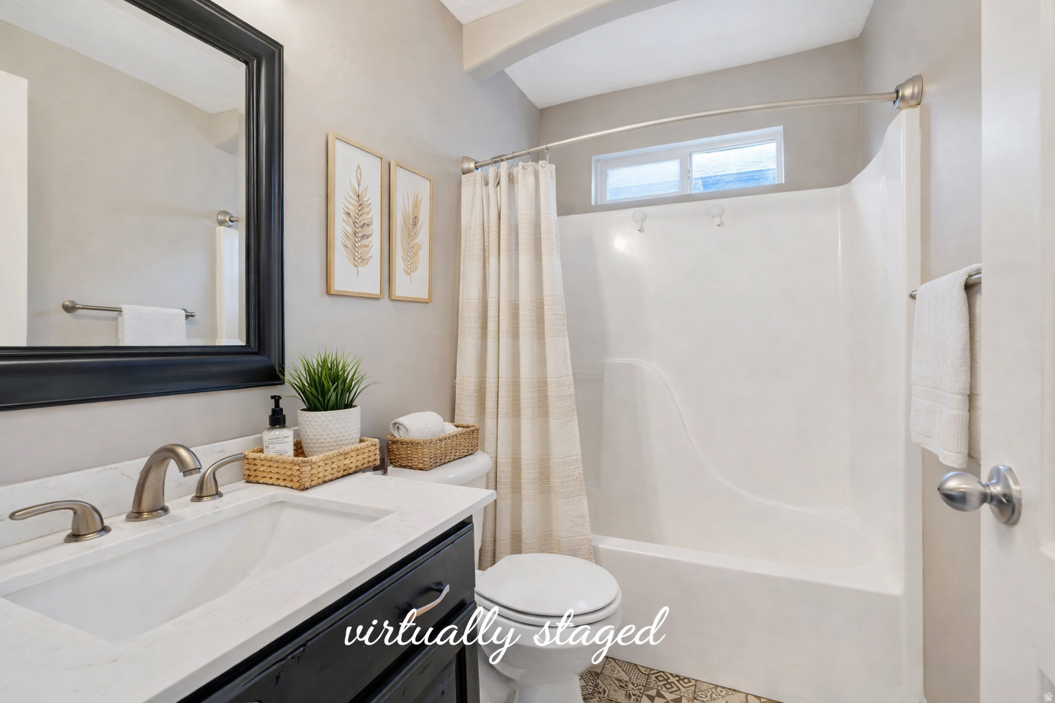 ANTHEM AT THE RANCHES PHASE 1 - Residential