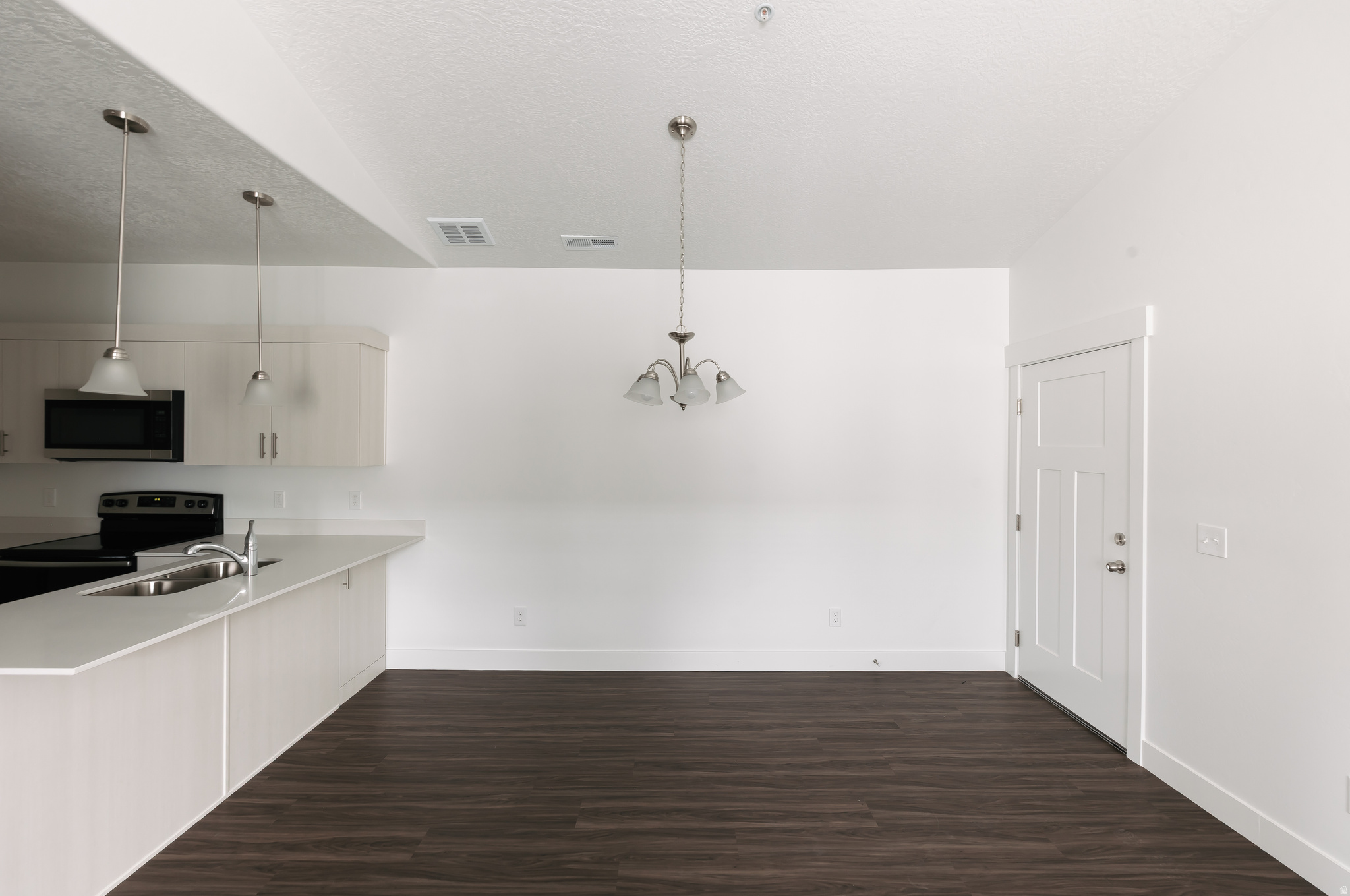 MT. RAINIER - Residential