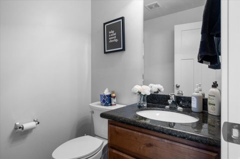 Tiny photo for 124 E MAHOGANY VIEW CT, Draper, UT 84020 (MLS # 2168734)