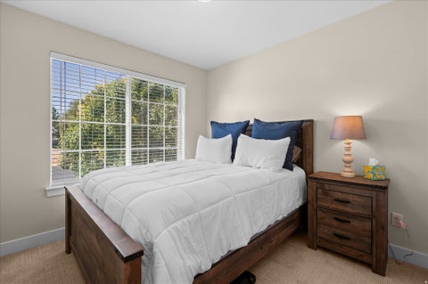 Tiny photo for 124 E MAHOGANY VIEW CT, Draper, UT 84020 (MLS # 2168734)