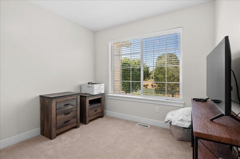 Tiny photo for 124 E MAHOGANY VIEW CT, Draper, UT 84020 (MLS # 2168734)