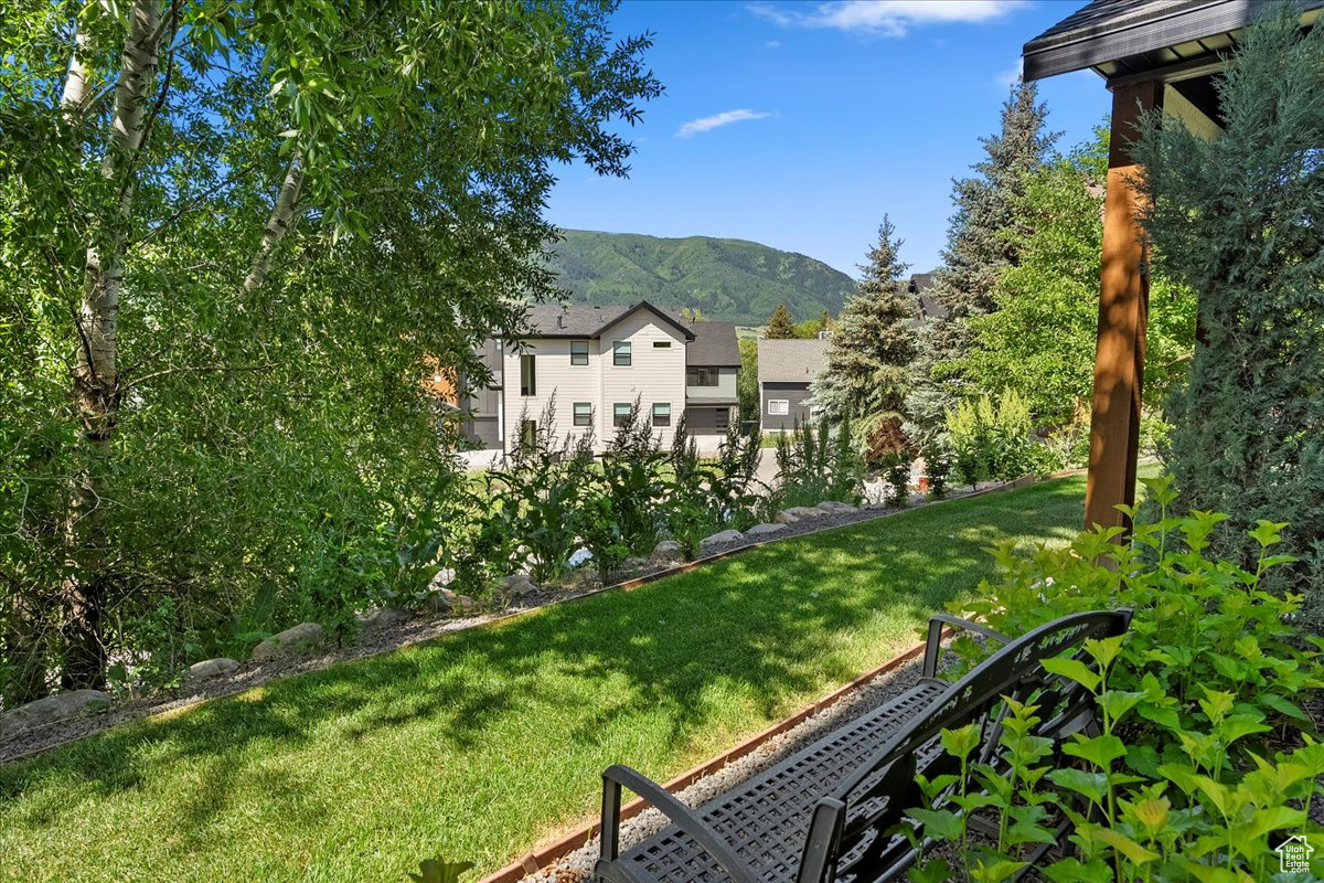 THE PEAKS - Residential
