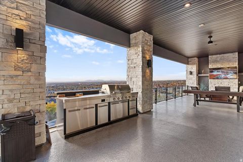 Tiny photo for 1766 VIEW CT, Fruit Heights, UT 84037 (MLS # 2135973)