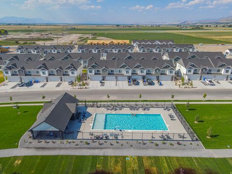 Tiny photo for 536 N 770 W, Smithfield, UT 84335 (MLS # 2134320)