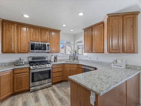 Tiny photo for 13677 S HANSOMCAB Way W, Herriman, UT 84096 (MLS # 2121563)
