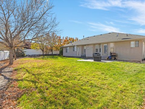 Tiny photo for 13677 S HANSOMCAB Way W, Herriman, UT 84096 (MLS # 2121563)